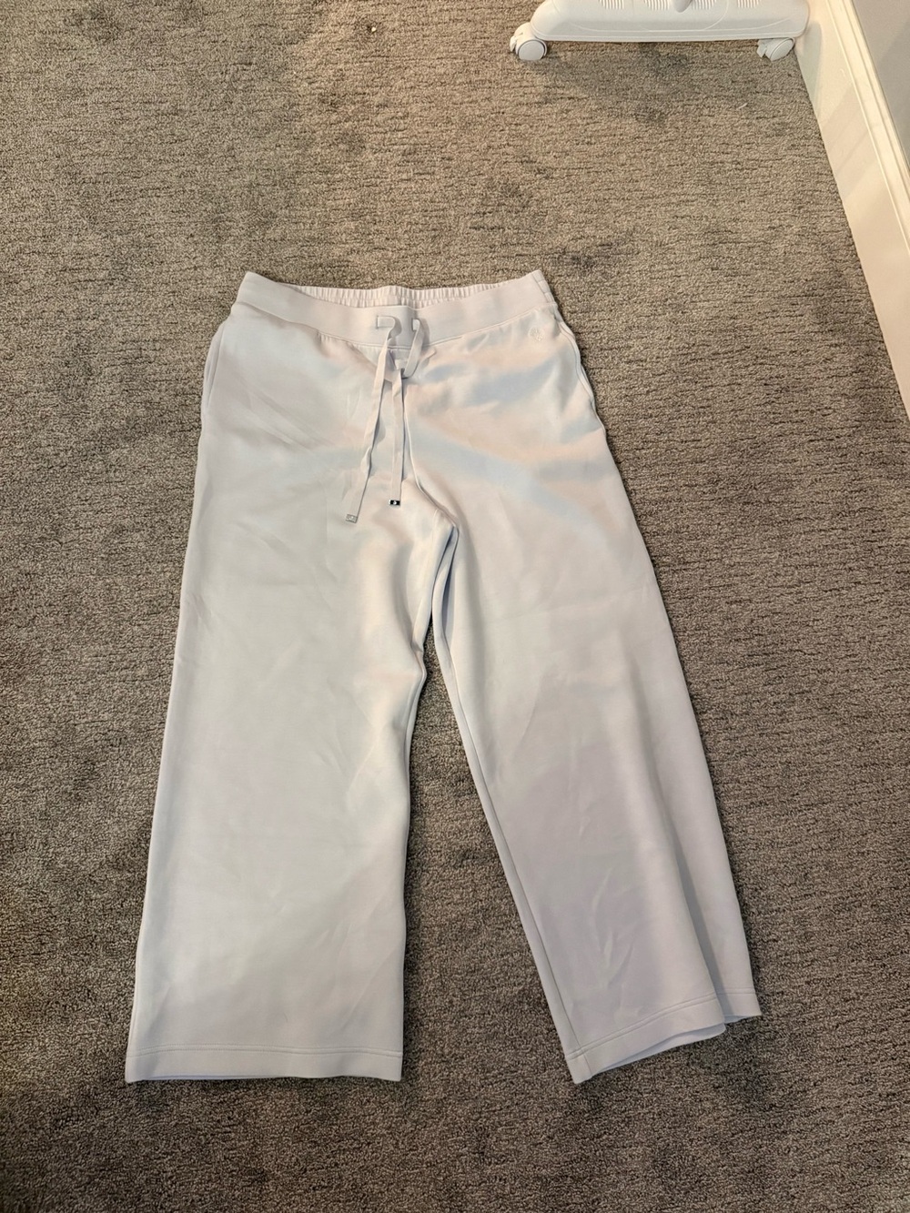 Tommy Bahama women’s Light Blue Wide-Leg Drawstring Pants